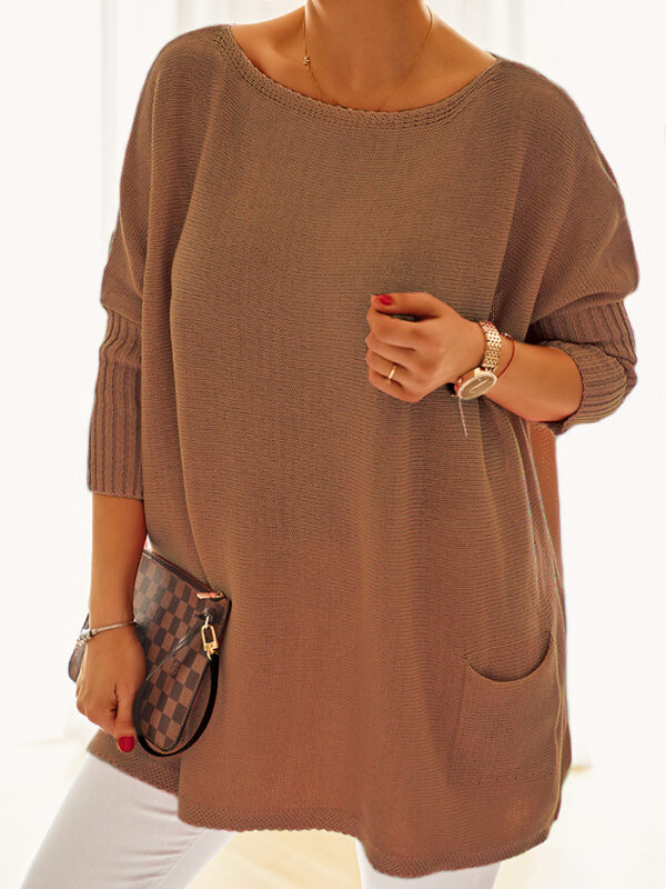 Luźny sweter oversize  z kieszeniami kolor ciemny camel