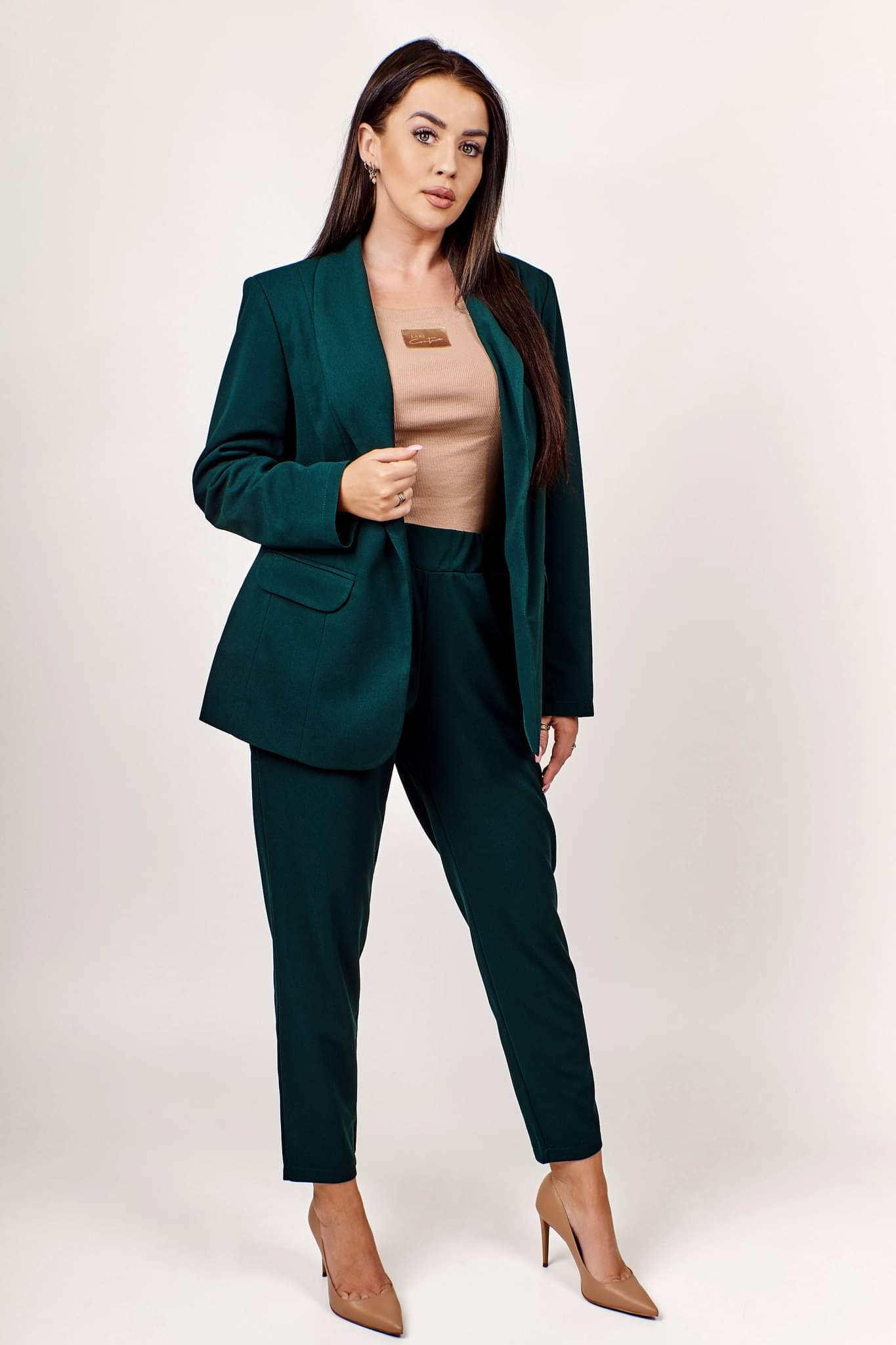 Elegancki garnitur damski Juspol ciemny zielony rozmiar 46 - obrazek 3